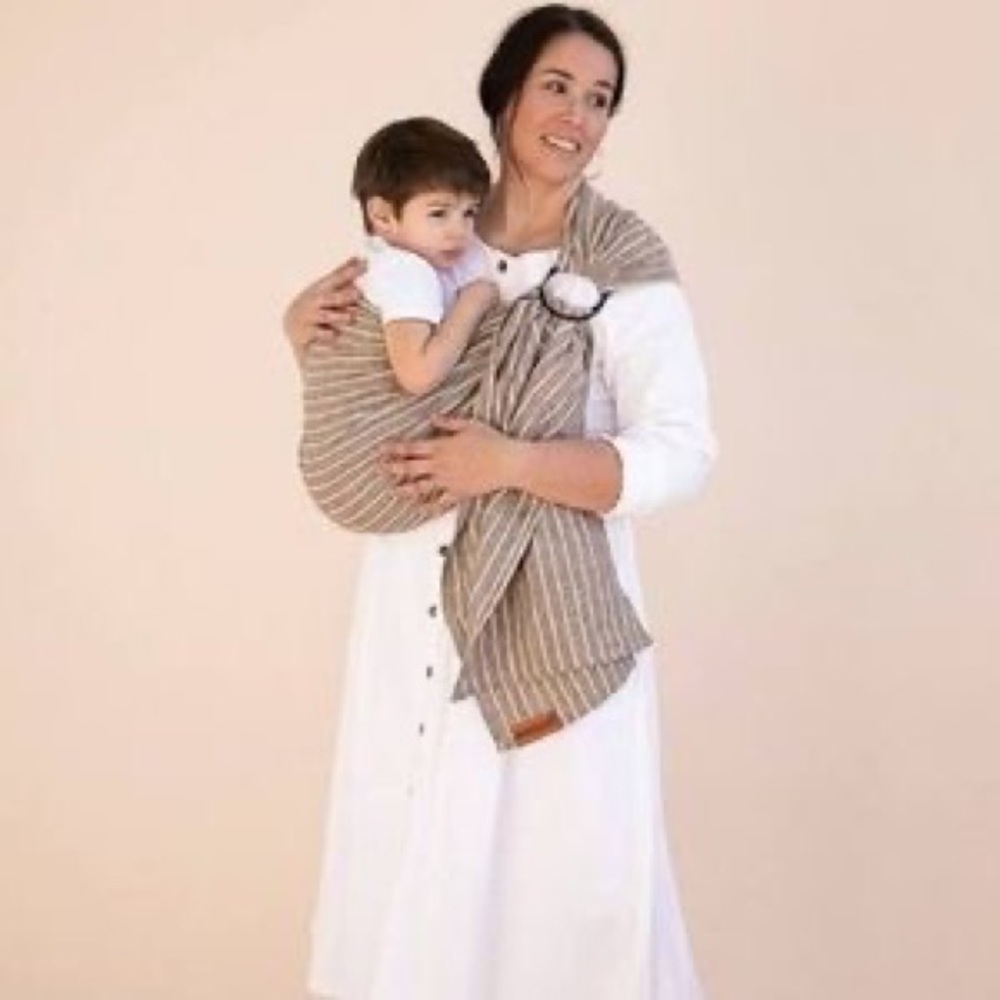 Wildbird linen baby sling Northern Mockingbird - Chambray